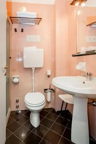 Rhi Porta Bologna Hotel Pieve di Cento Italy