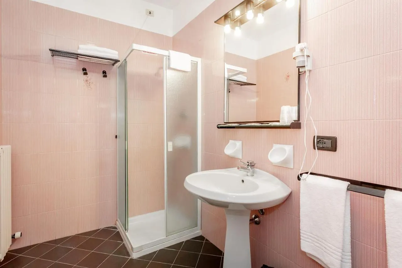 Rhi Porta Bologna Hotel Pieve di Cento 4*,  Italië
